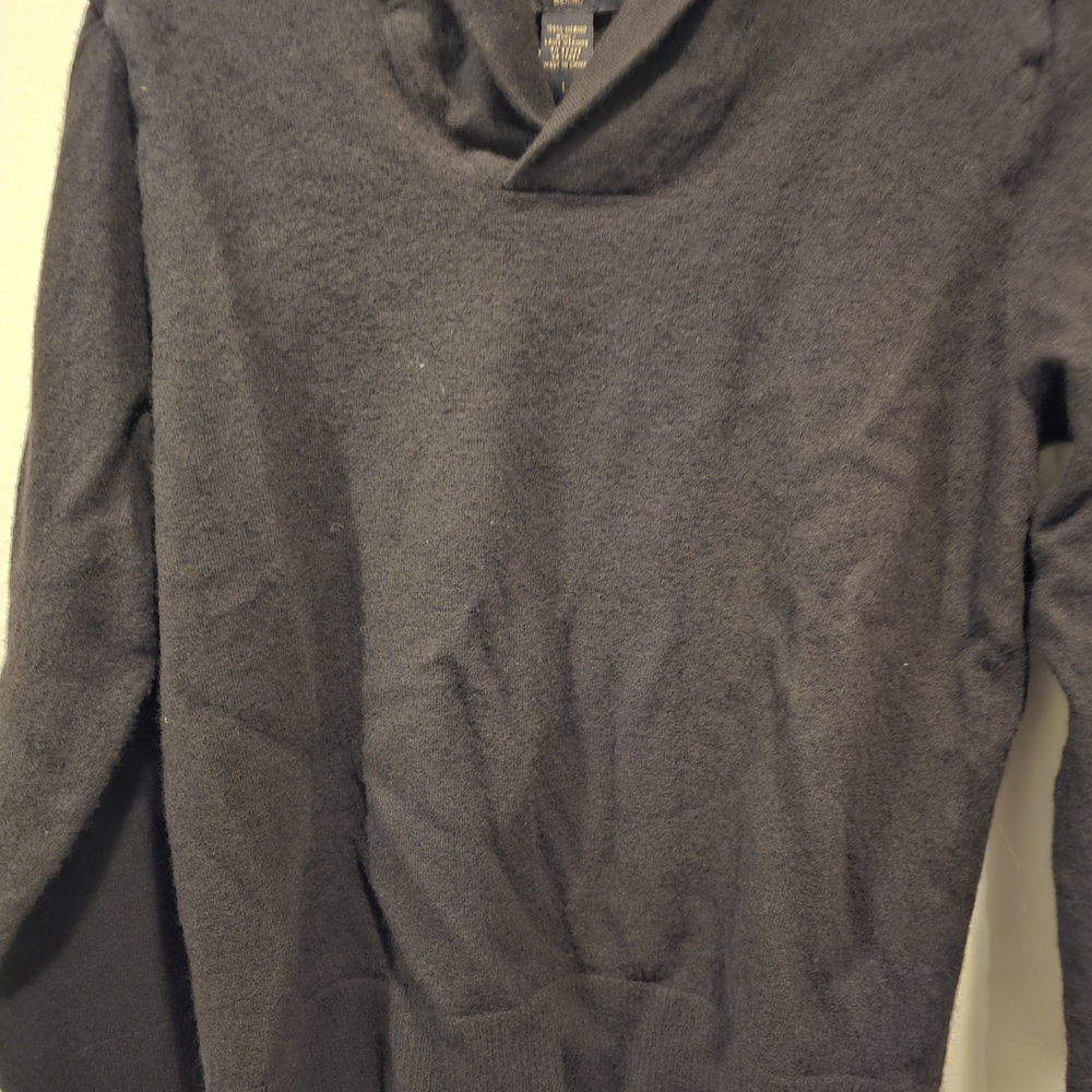 Banana Republic Women's Black  100% Merano Wool Sweater